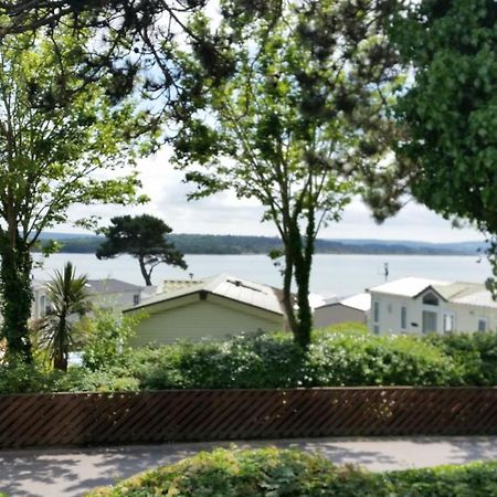 Hotel Pine Ridge 59 Rockley Park Poole With Sea View Sleeps Six Exterior foto